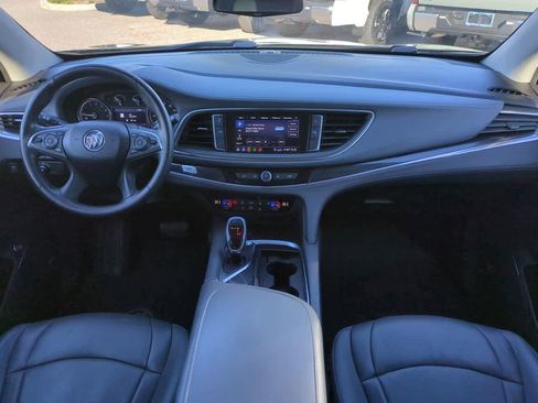 Used 2020 Buick Enclave Essence w/ Sound and Sites Package image 15