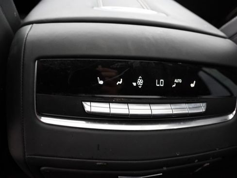 Used 2021 Cadillac Escalade Sport Platinum w/ LPO, ONYX Package AWD/4WD image 5
