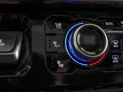 Used 2025 GMC Sierra 2500 Denali w/ Denali Reserve Package image 24