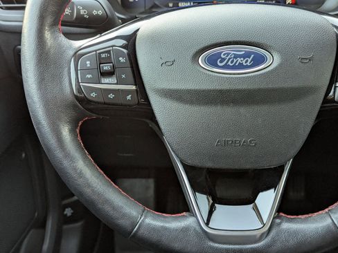 Used 2021 Ford Escape SEL w/ SEL Stealth AWD Package image 21