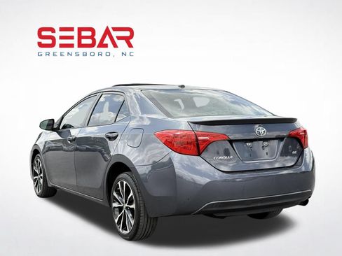 Used 2018 Toyota Corolla SE w/ SE Premium Package FWD image 10