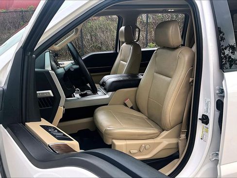 Used 2016 Ford F150 Lariat w/ Equipment Group 502A Luxury image 32