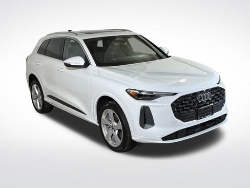 New 2025 Audi Q5 2.0T Premium Plus image 9