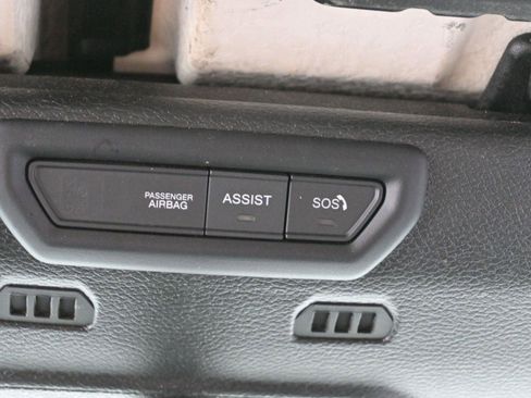 Used 2023 Jeep Gladiator Sport image 25