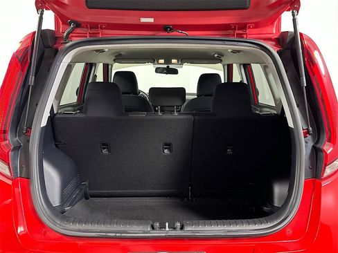 Used 2020 Kia Soul LX image 16
