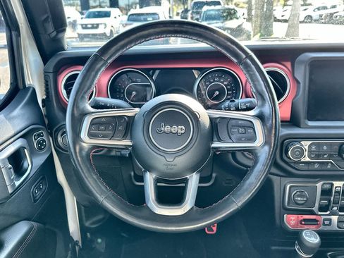 Used 2019 Jeep Wrangler Unlimited Rubicon image 15