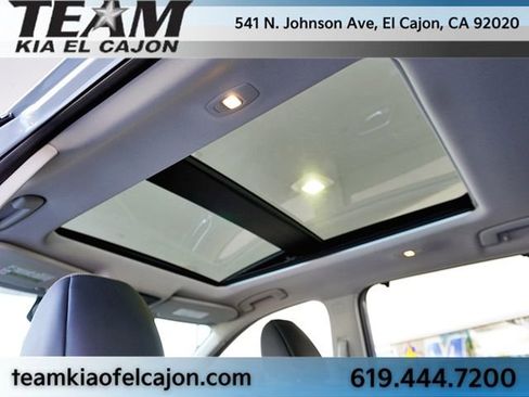 Used 2021 Nissan Rogue SL image 18