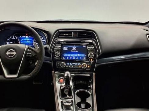 Used 2023 Nissan Maxima SR w/ Sport Mat Group image 25