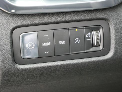 New 2026 GMC Acadia Elevation w/ Elevation Premium Package AWD/4WD image 47