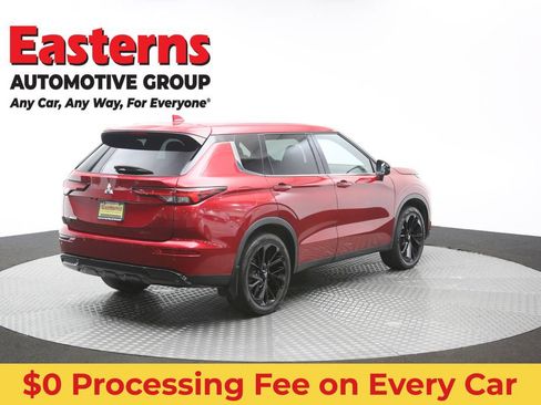 Used 2022 Mitsubishi Outlander SE FWD image 41