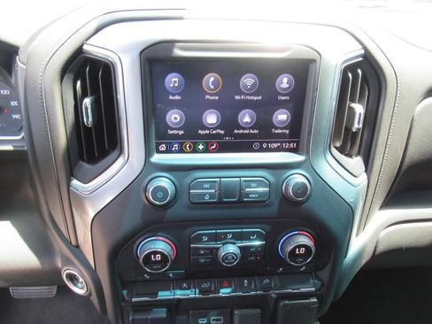 Used 2020 Chevrolet Silverado 1500 RST AWD/4WD image 28