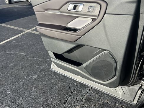 New 2026 Ford Explorer Platinum RWD image 16