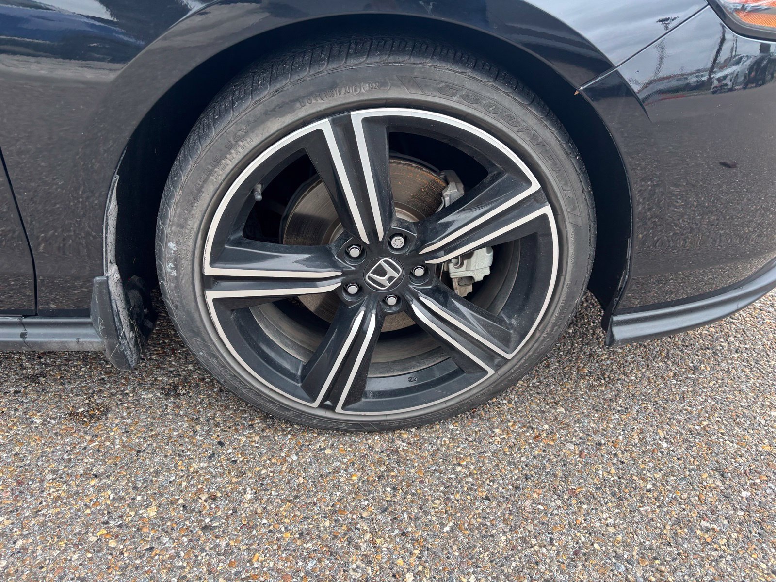 Used 2024 Honda Accord Sport image 15
