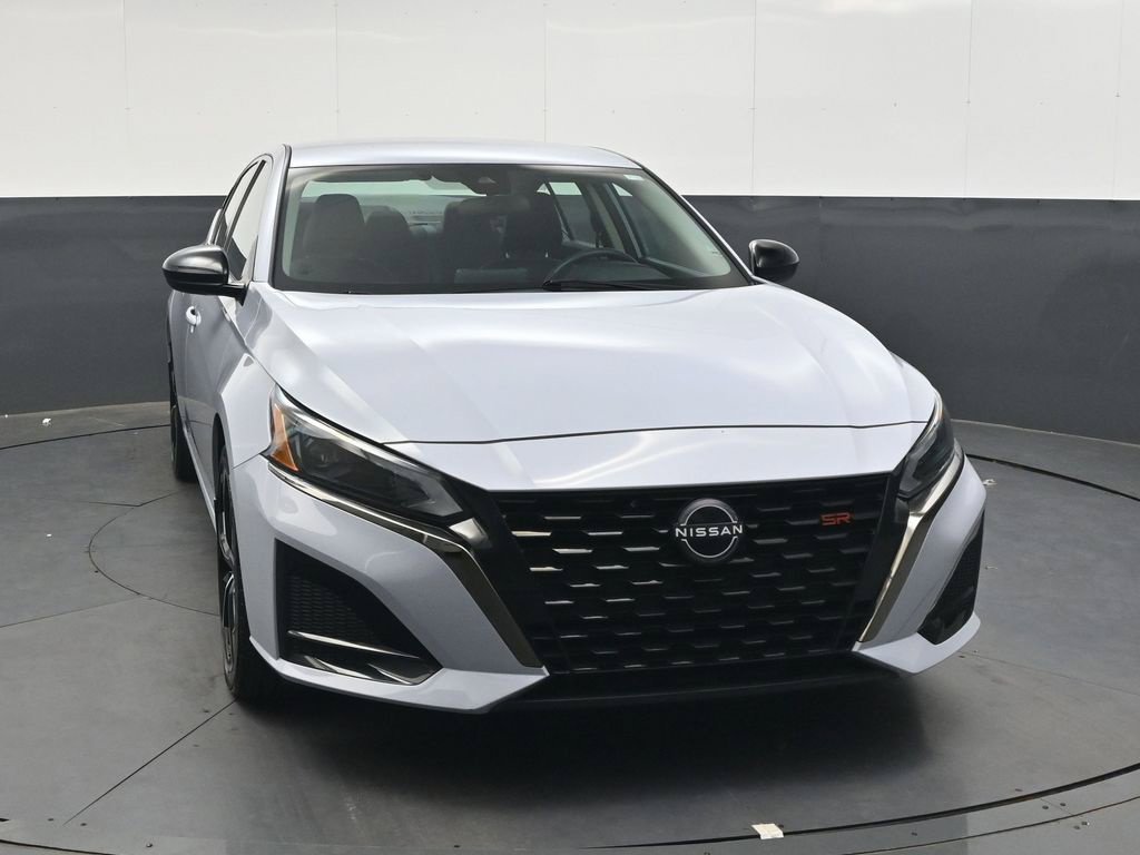 Certified 2024 Nissan Altima 2.5 SR FWD image 14