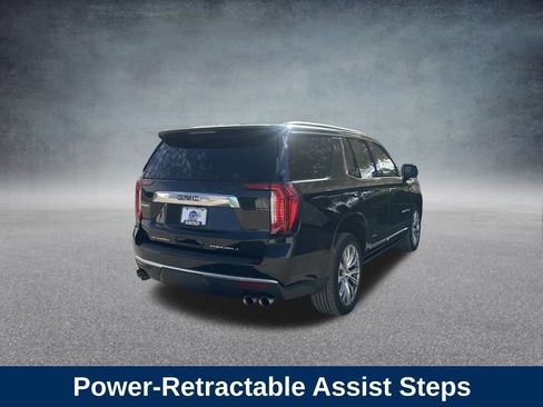Used 2022 GMC Yukon Denali w/ Denali Premium Package image 25