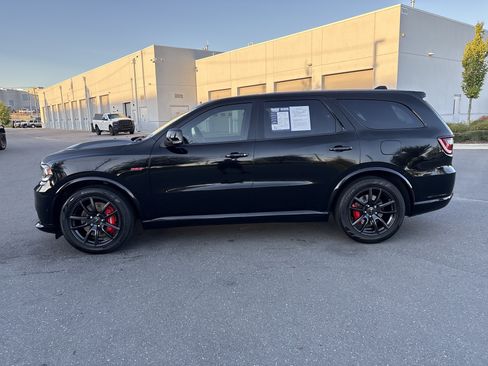 Used 2018 Dodge Durango SRT w/ Technology Group AWD/4WD image 6