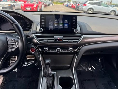 Used 2020 Honda Accord Sport image 2