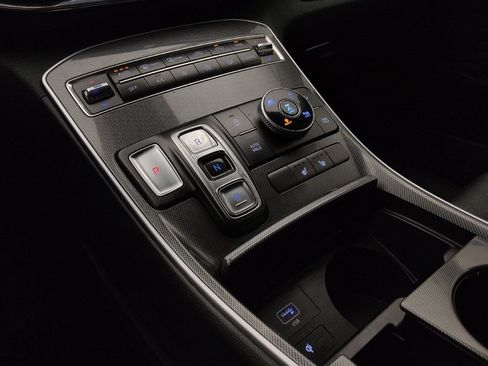 Used 2022 Hyundai Santa Fe SEL w/ Convenience Package image 26