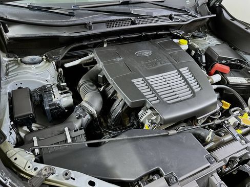 Used 2022 Subaru Forester Premium AWD/4WD image 26