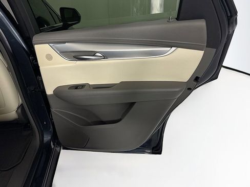 Used 2019 Cadillac XT5 Luxury FWD image 28