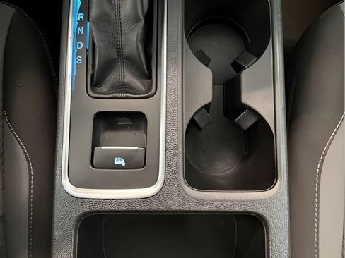 Used 2017 Ford Escape SE FWD image 24