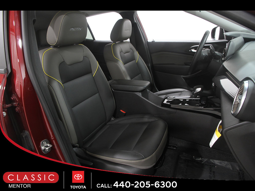 Used 2024 Chevrolet Trax ACTIV w/ Sunroof Package FWD image 16
