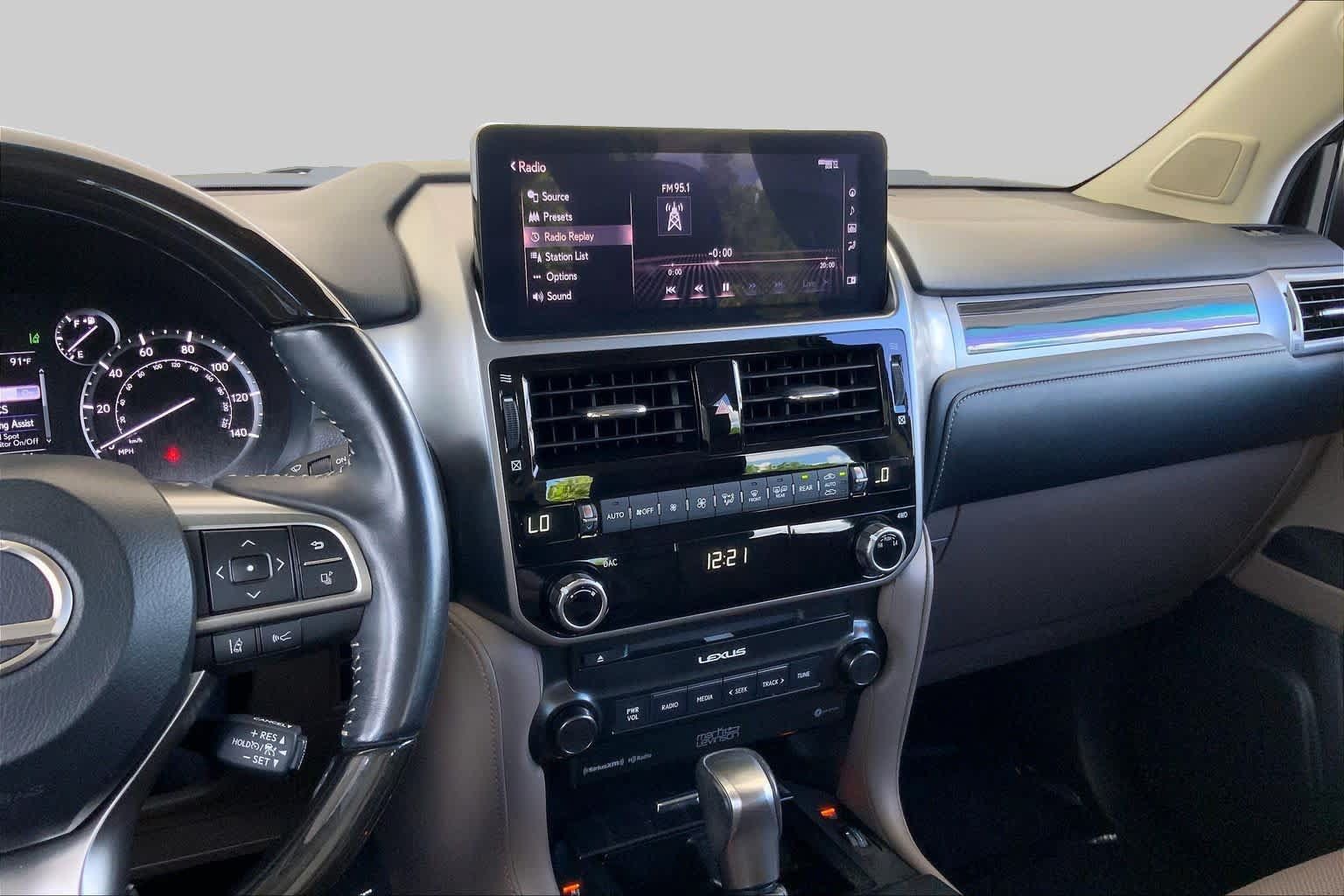 Used 2022 Lexus GX 460 Premium w/ Premium Plus Package AWD/4WD image 7