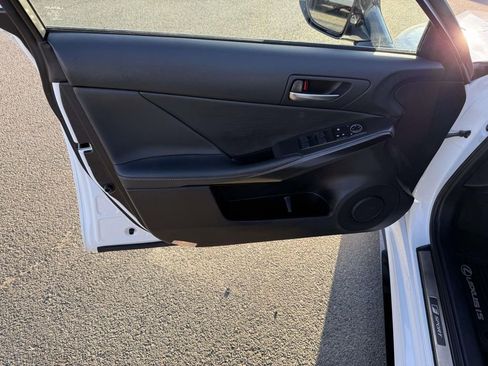 Used 2021 Lexus IS 350 F Sport image 12