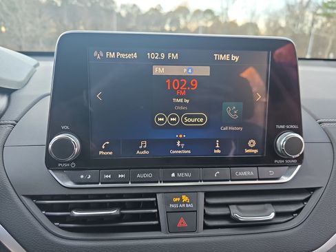 Used 2019 Nissan Altima 2.5 SV image 23