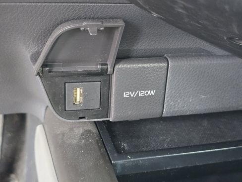 Certified 2023 Toyota Camry SE image 20