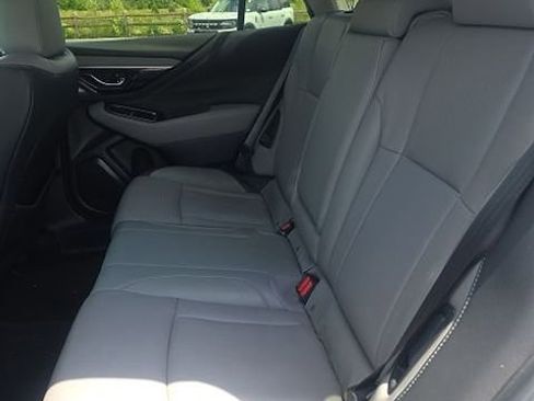 Used 2020 Subaru Outback Limited AWD/4WD image 7
