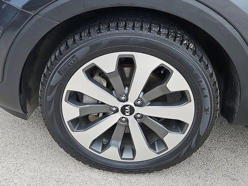 Used 2020 Kia Telluride S FWD image 13