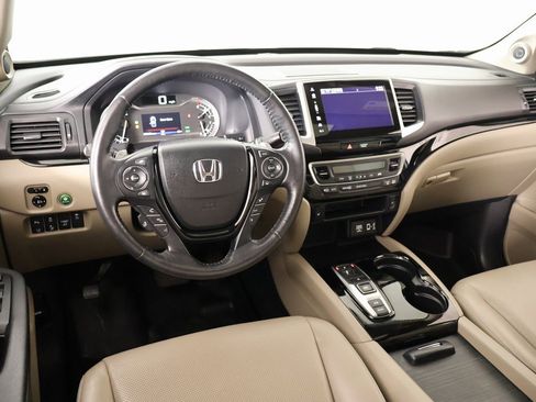Used 2020 Honda Ridgeline RTL-E image 2
