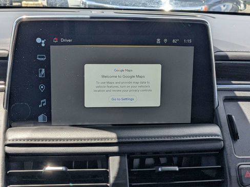 Used 2023 Chevrolet Suburban LT RWD image 30