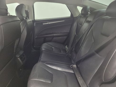 Used 2014 Ford Fusion Titanium FWD image 18