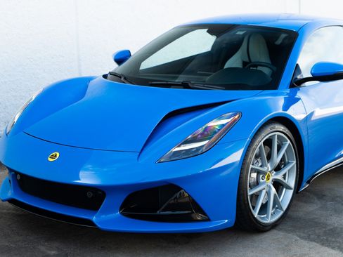 Used 2024 Lotus Emira First Edition image 25
