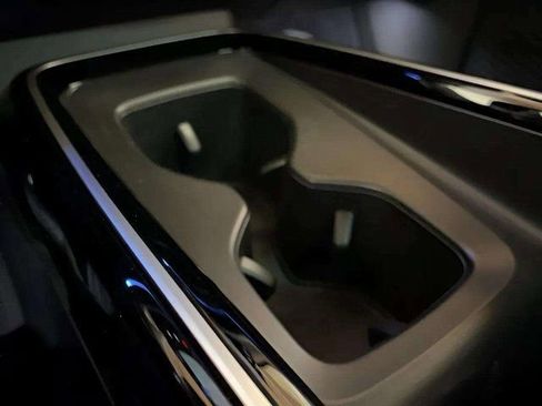 Used 2024 Volkswagen ID.4 S image 58