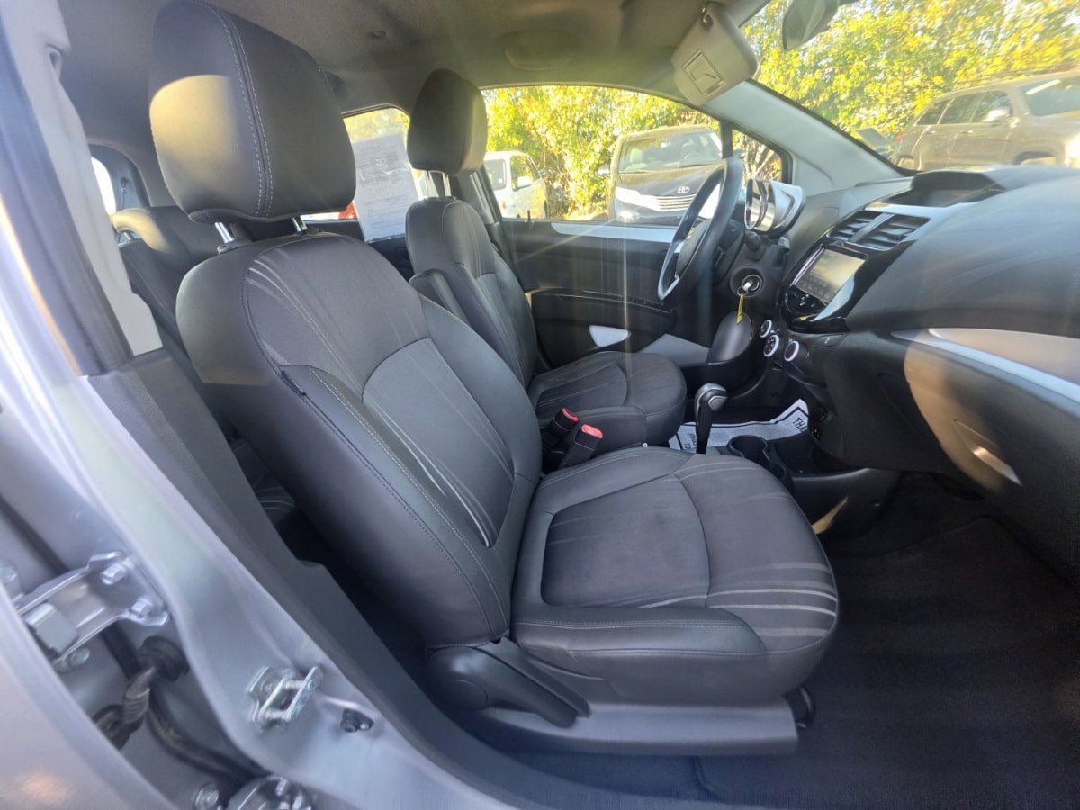 Used 2015 Chevrolet Spark LT FWD image 10