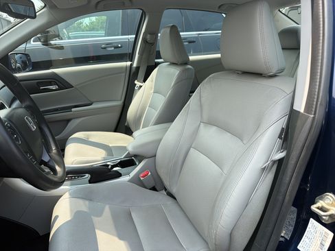 Used 2015 Honda Accord EX-L image 12