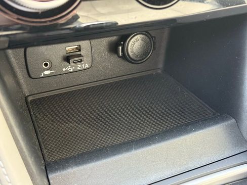 Certified 2023 Subaru Forester Limited w/ Popular Package #2 image 17