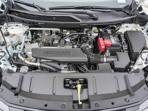Used 2026 Nissan Rogue SV FWD image 26