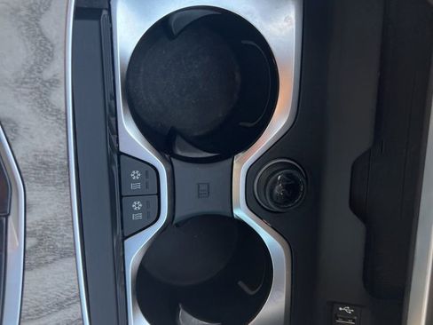 Used 2020 BMW X5 xDrive40i w/ M Sport Package AWD/4WD image 18