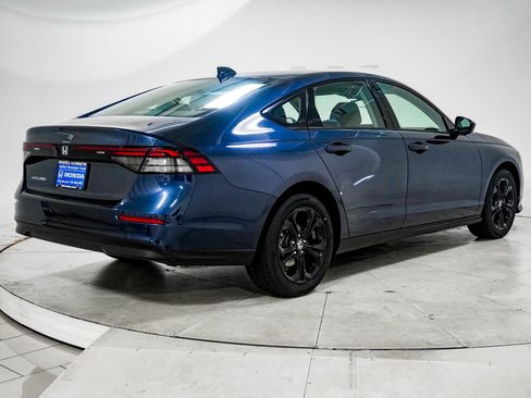 New 2025 Honda Accord SE image 10