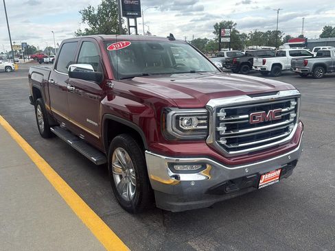 Used 2017 GMC Sierra 1500 SLT AWD/4WD image 7
