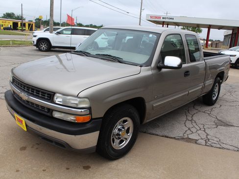 Used 2002 Chevrolet Silverado 1500 LS RWD image 32