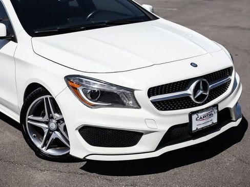 Used 2014 Mercedes-Benz CLA 250 image 7