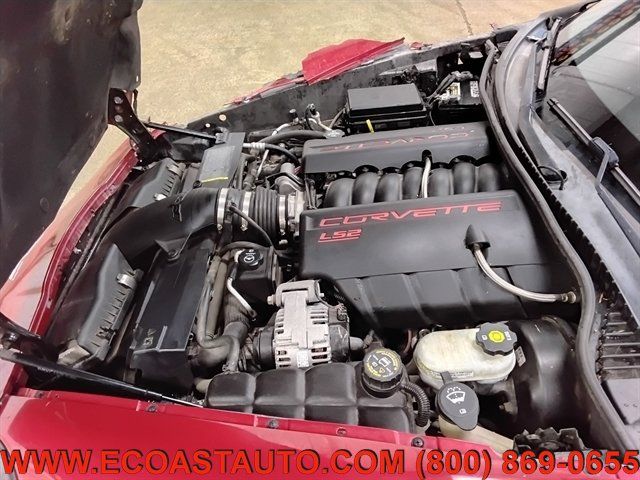 Used 2005 Chevrolet Corvette Coupe w/ Preferred Equipment Group RWD image 8