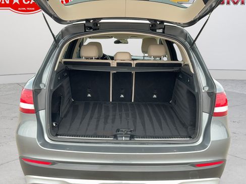 Used 2019 Mercedes-Benz GLC 300 image 21