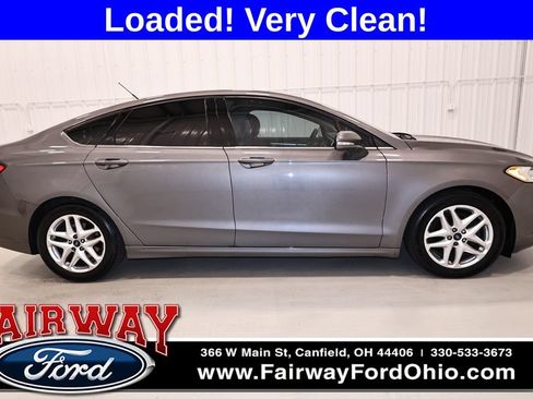 Used 2013 Ford Fusion SE FWD image 1