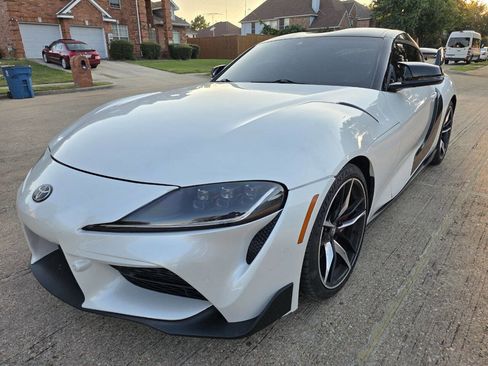Used 2020 Toyota Supra Launch Edition image 4